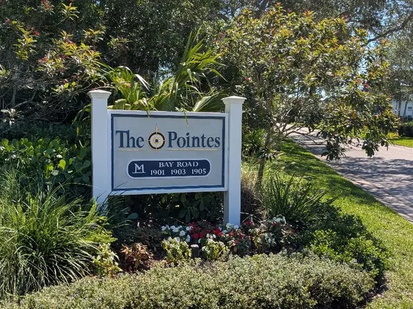 1903 Bay Rd APT 206, Vero Beach, FL 32963