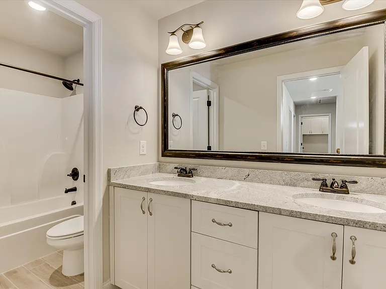 4050 Stowe Dr — Photo 34