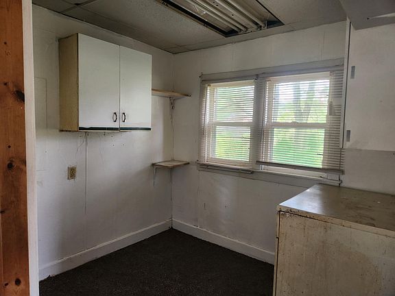 5th image of 575 8th St