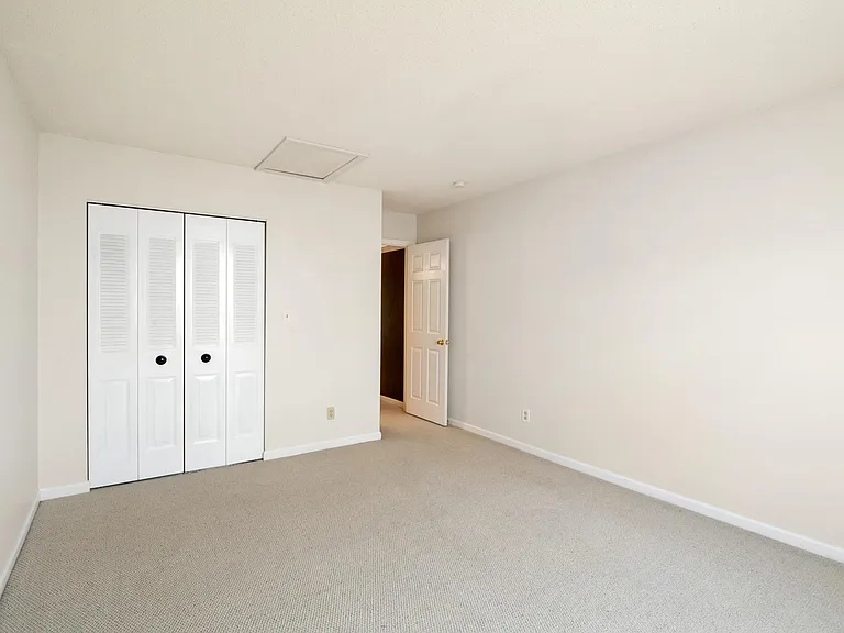 8920 Eager Rd — Photo 19