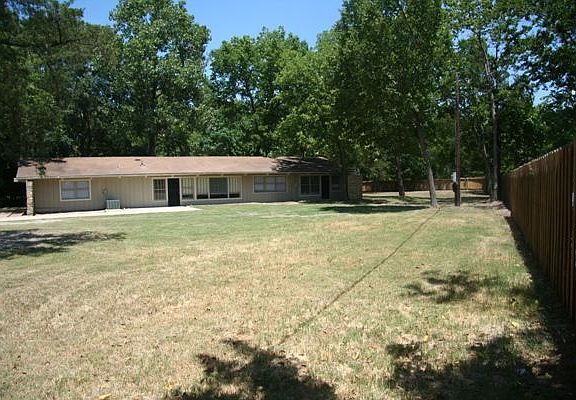 house and front yard