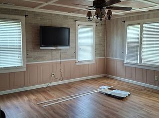 2606 Oaks Rd, New Bern, NC 28560