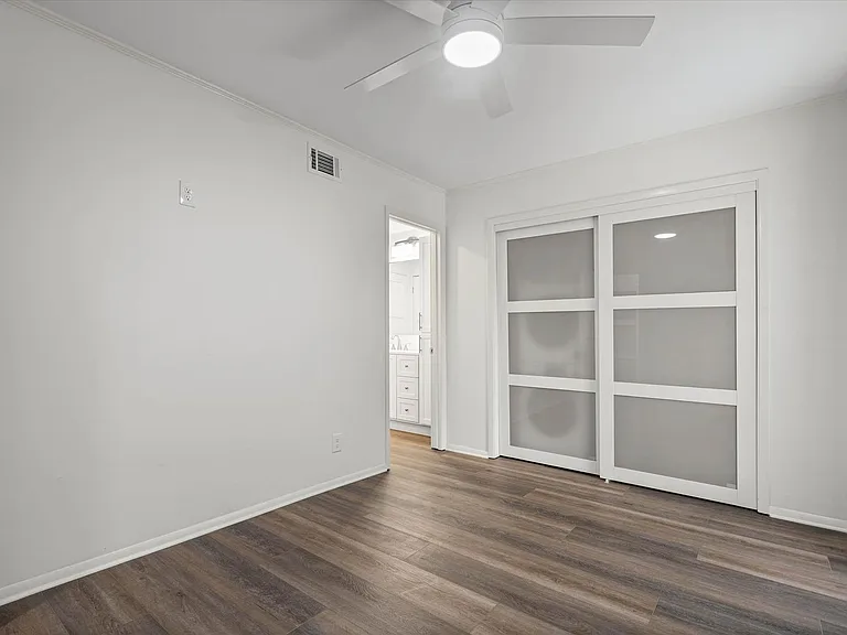 2024 Sea Cliff Dr N — Photo 16