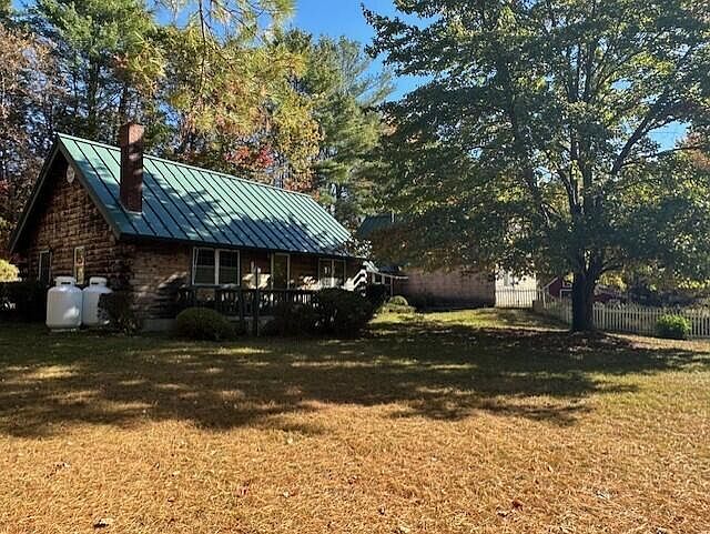2nd image of 177 N Parish Road