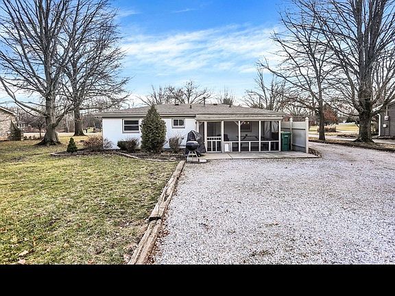3rd image of 9202 W 52nd St