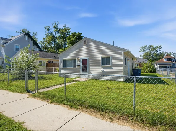 214 N Pleasant Ave, Michigan City, IN 46360