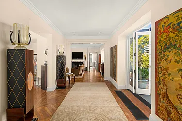 535 Park Avenue #PH image 1 of 18