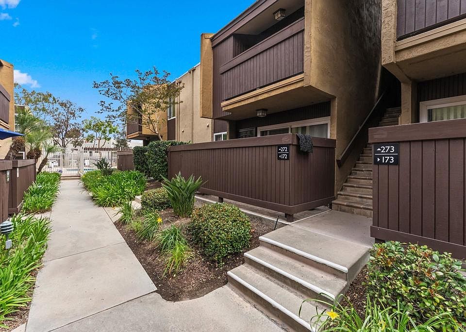 1st image of 3456 Castle Glen Dr Unit 273