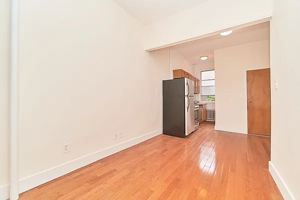 Rented by Living New York | media 18