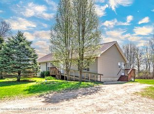 2709 W Miller Rd, Morrice, MI 48857