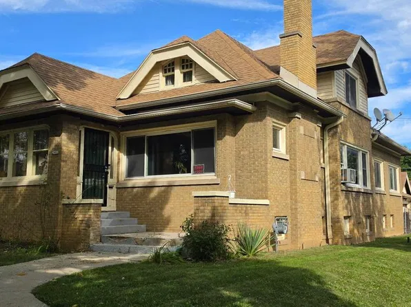 2402 N 48th STREET N N, Milwaukee, WI 53210