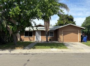 419 Cinnamon Ln, Newman, CA 95360