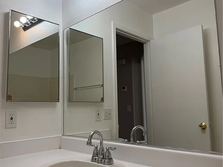 1864 Star Sapphire Ct — Photo 22