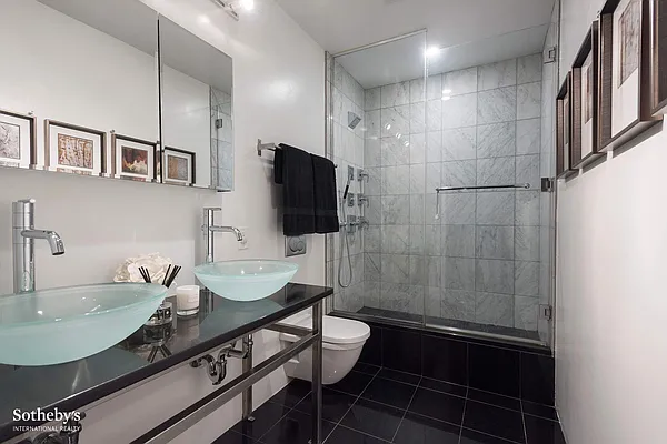 Sold by Sotheby's International Realty | media 9