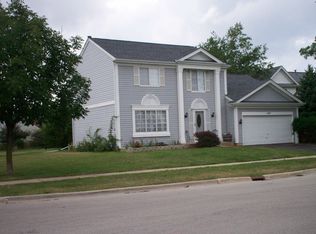 1185 Scarlet Oak Cir, Aurora, IL 60506