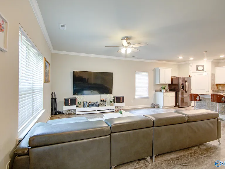 159 Grey Fawn Trl — Photo 5