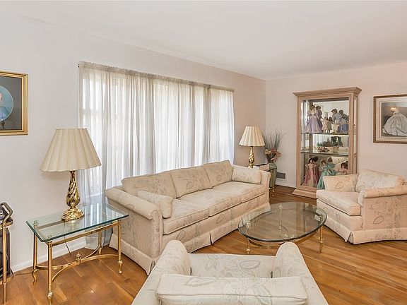 2nd image of 80-22 254th St