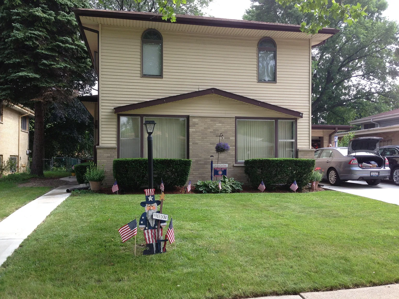 151 E Fremont Ave photo 1