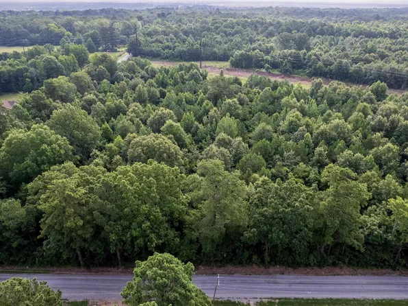 3 Joey Ln, Texarkana, AR 71854