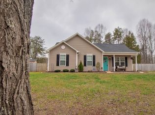 3764 Drexel St, Winston Salem, NC 27105