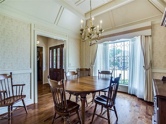 5th image of 4029 Eggenhufer Cir
