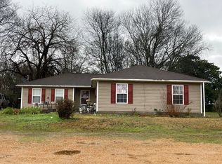 811 Highway 50 W, West Pt, MS 39773