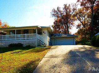 1820 E Lake Ave, Peoria, IL
