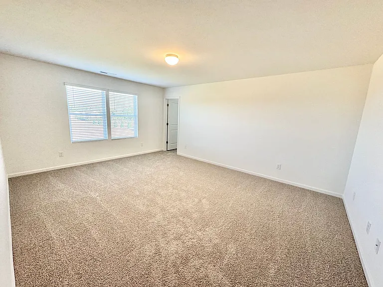108 Cougar Ln — Photo 11
