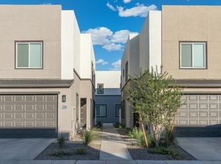 Raymond Place Townhomes, Phoenix, AZ 85040