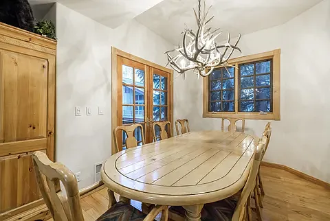 8015 Cache Dr — Photo 10