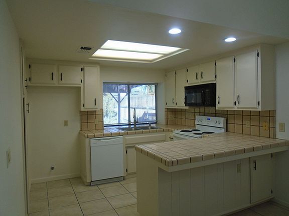5th image of 8604 Hassam Dr