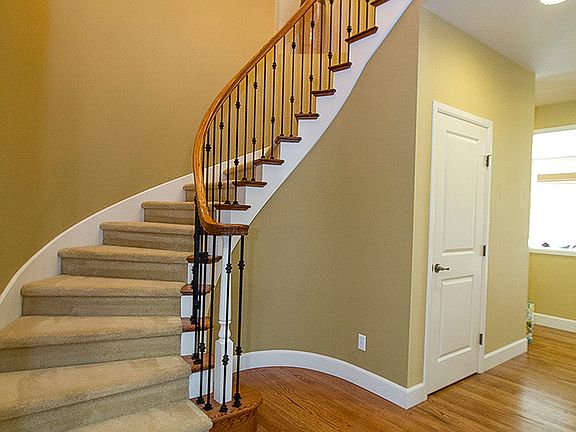 3rd image of 33829 SE Salal St