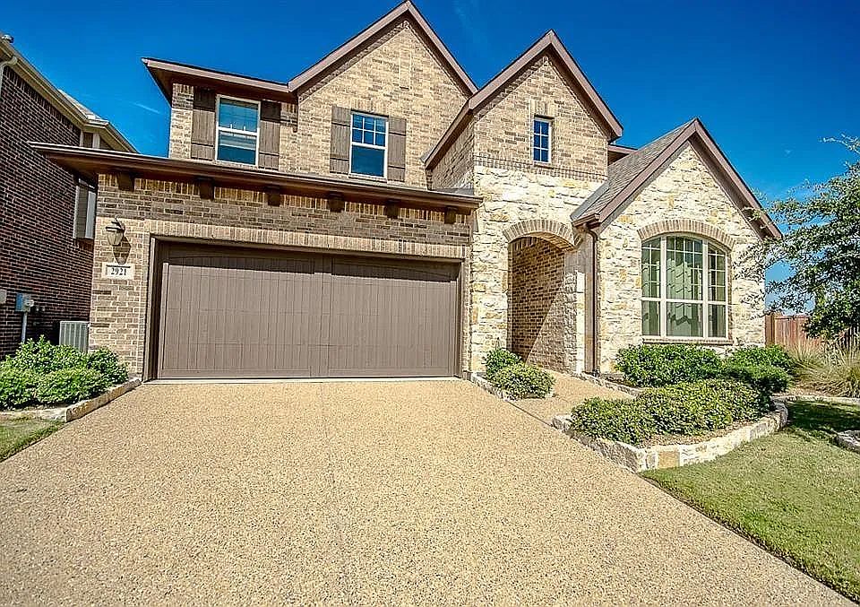 1st image of 2921 N Umberland Dr