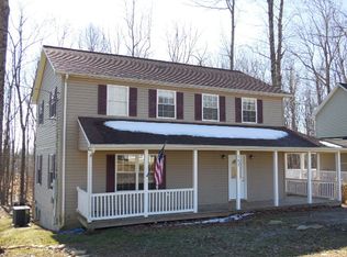 181 Hunters Xing, Shady Spring, WV 25918