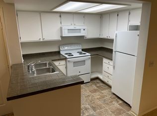 17939 95th Pl NE APT 3, Bothell, WA 98011