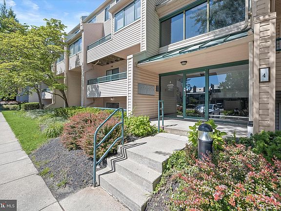 2nd image of 4 Winners Cir APT 1A