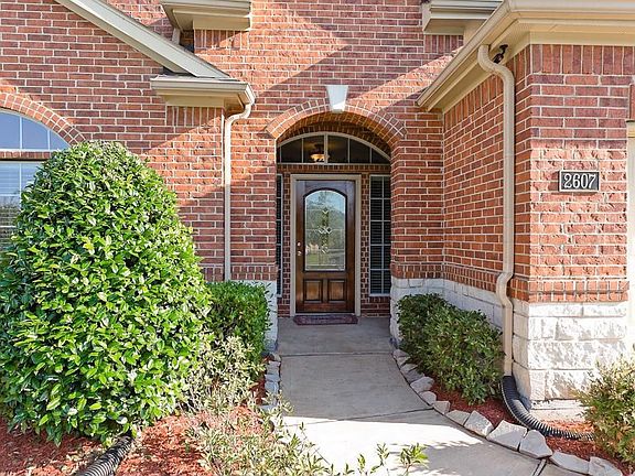 4th image of 2607 Stoneport Ct