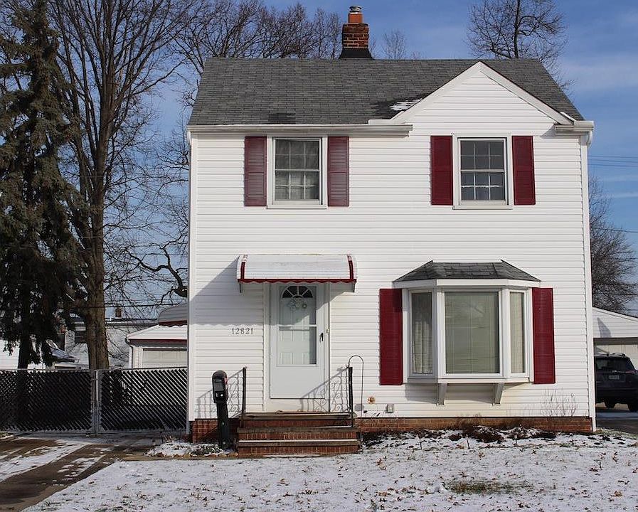 1st image of 12821 Thraves Ave