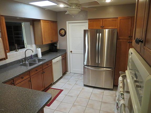 2nd image of 10205 W Bolivar Dr