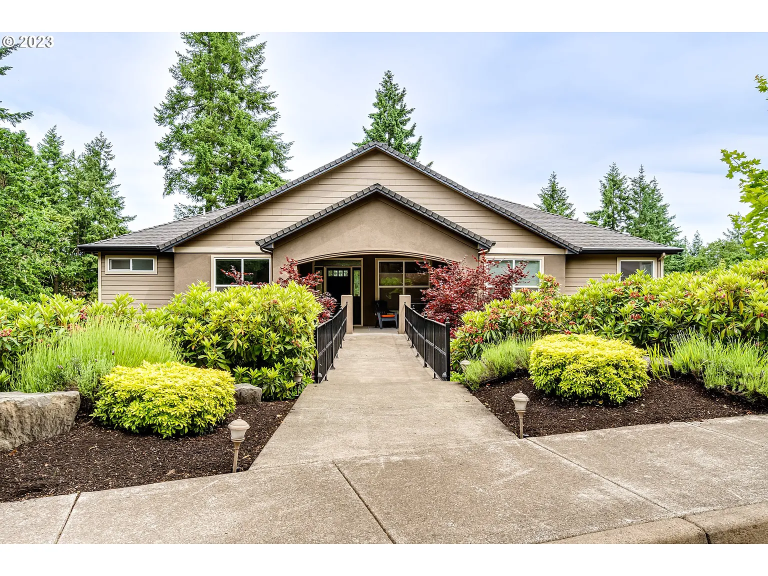 4007 Bailey View Dr photo 1