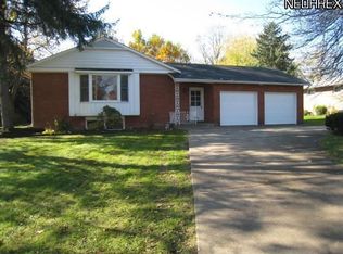 4527 Orchard Dale Dr NW, Canton, OH