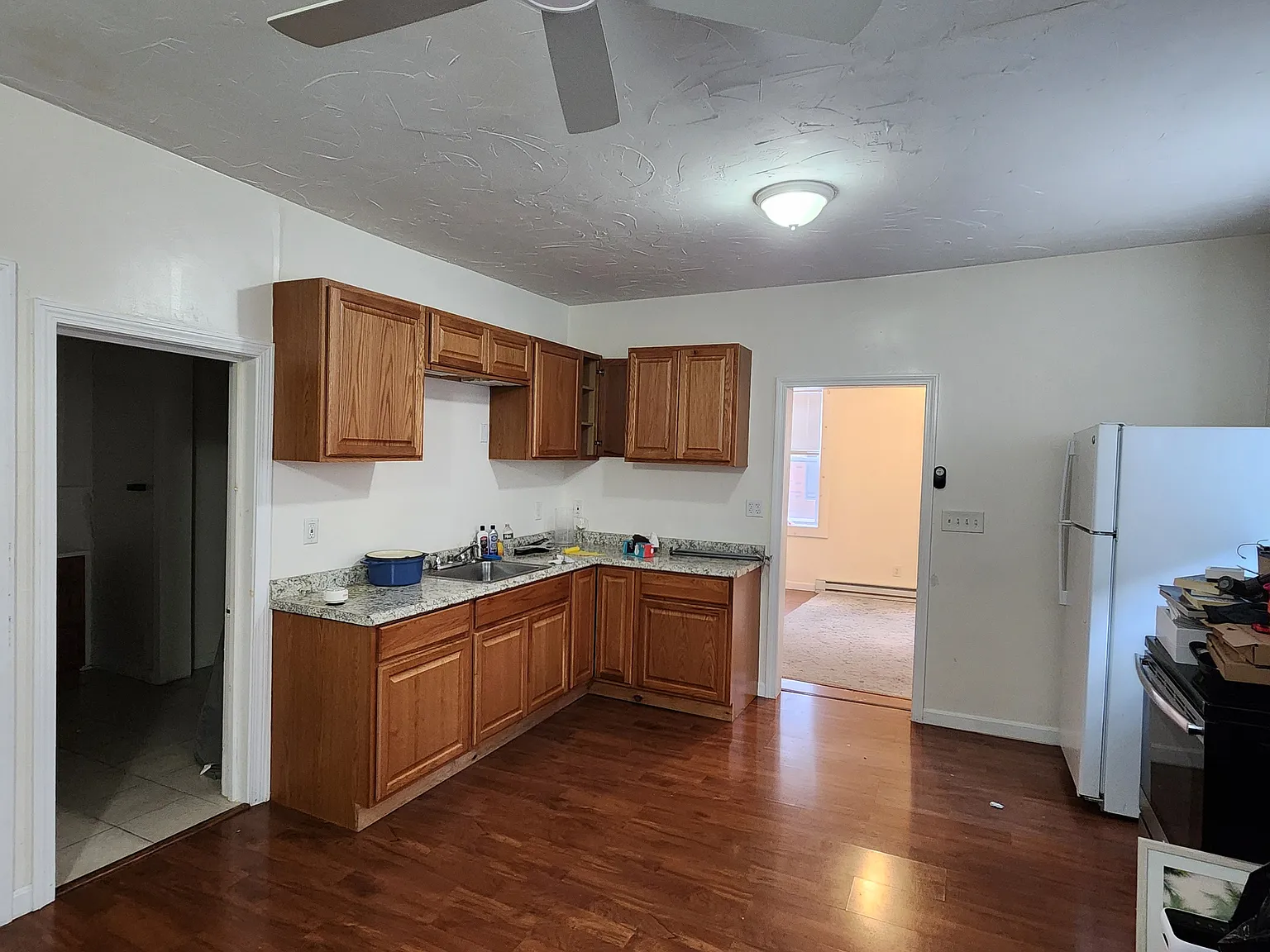 2 bed, 950 sqft, $1,750 — Photo 1