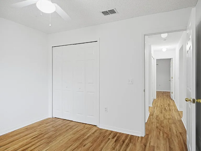 38 Bud Field Dr — Photo 26