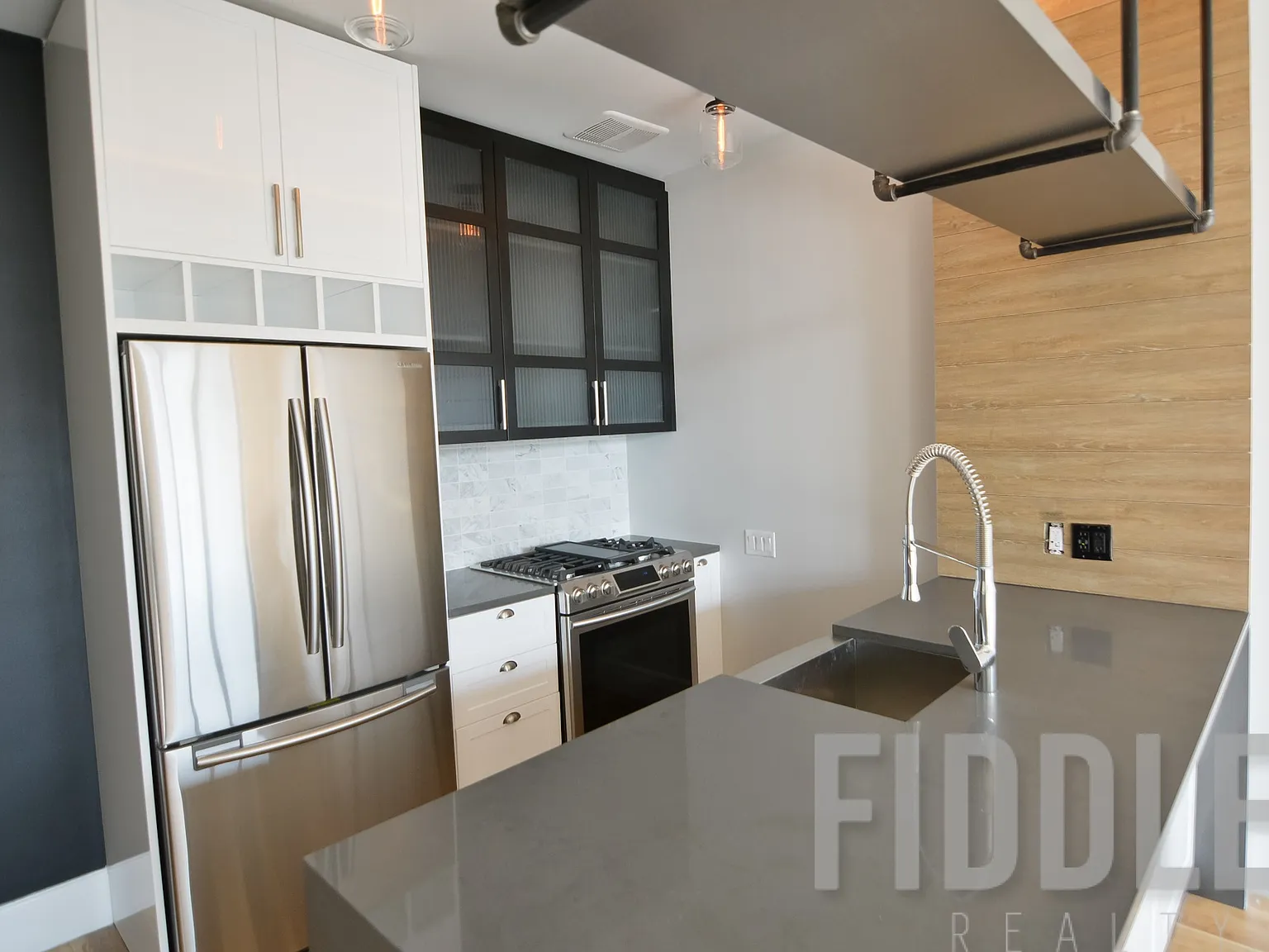 44-41 Purves Street — Photo 1