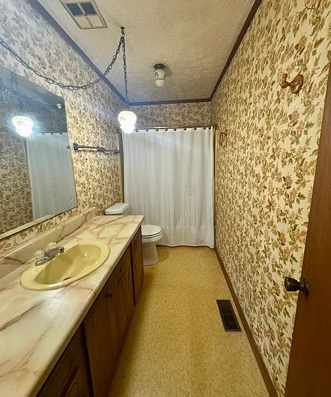 3456 New Kings Bridge Rd — Photo 6