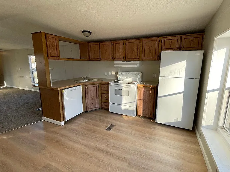 11 Fox Haven Dr — Photo 3