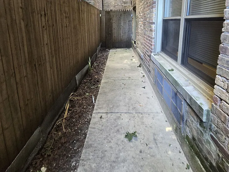 5051 N Kenmore Ave — Photo 26
