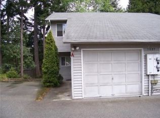5809 202nd St SW #A, Lynnwood, WA 98036