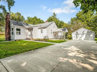 5504 Conrad Ave, Rockford, IL 61108