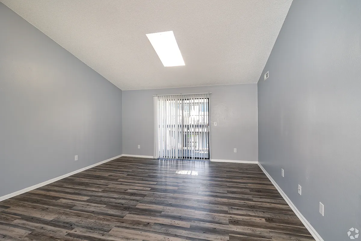 Building Photo - Parkside Apartments